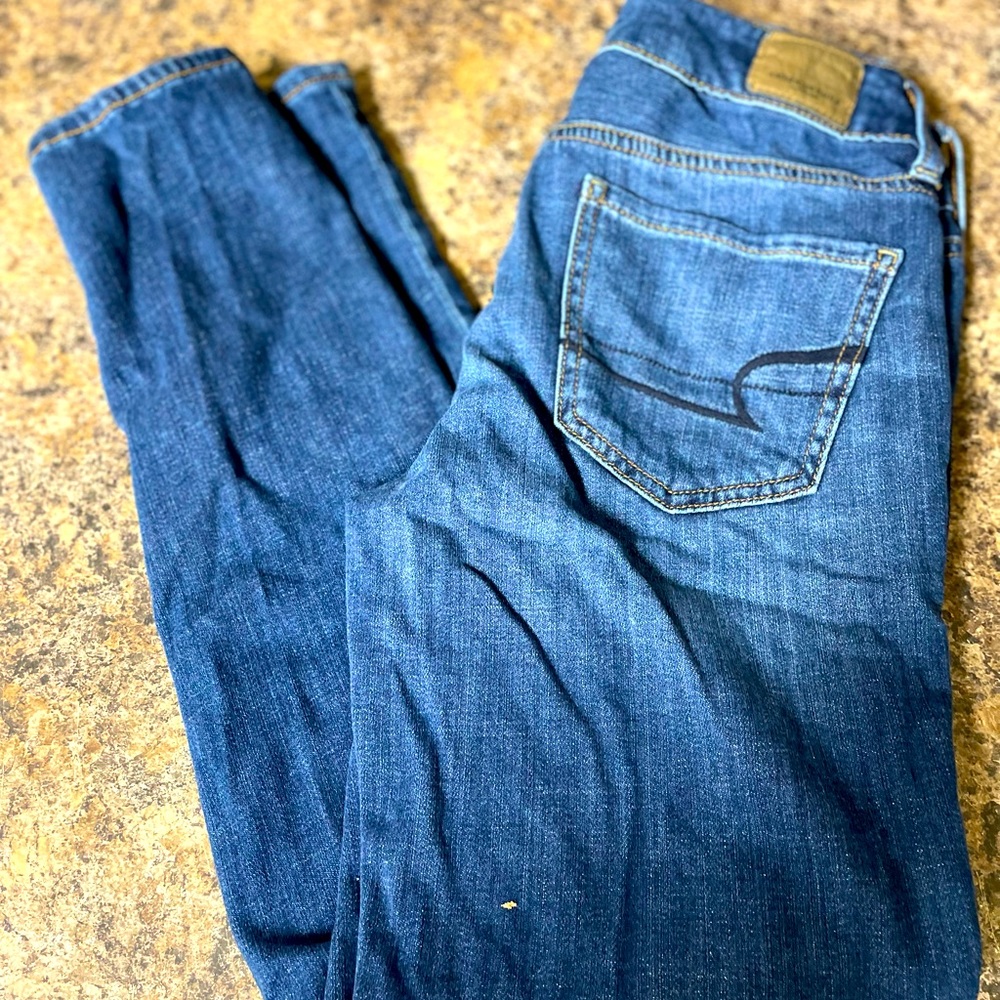 American eagle jeans size 0 skinny fit nice quality never worn